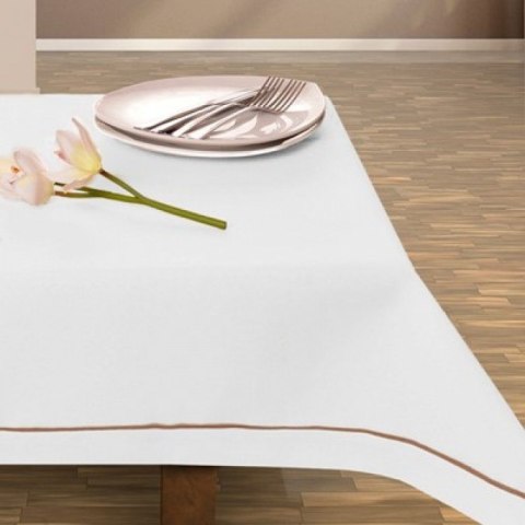 Nordsen Obrus DOROTA prostokąt/kwadrat - różne kolory